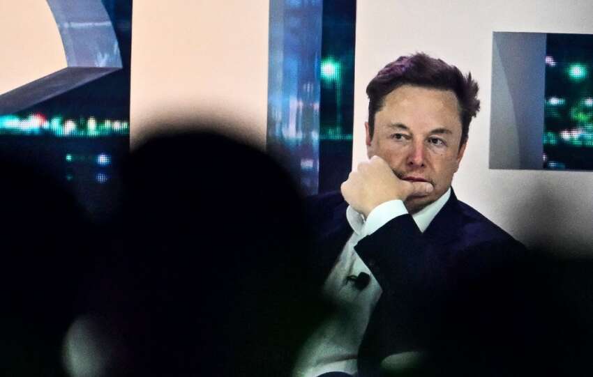 Emails Show SpaceX Bungled Elon Musk’s Private Jet Privacy by pinewurst